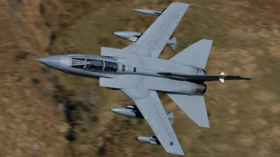 Photo ID 48782 by Neil Bates. UK Air Force Panavia Tornado GR4 T, ZA562