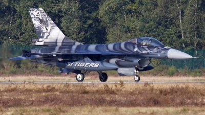 Photo ID 49591 by Davide Olivati. Belgium Air Force General Dynamics F 16AM Fighting Falcon, FA 87