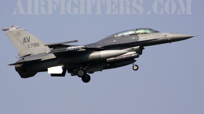 Photo ID 6251 by Roberto Bianchi. USA Air Force General Dynamics F 16D Fighting Falcon, 90 0796