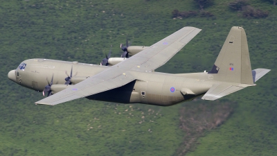 Photo ID 51199 by Chris Lofting. UK Air Force Lockheed Martin Hercules C4 C 130J 30 L 382, ZH870