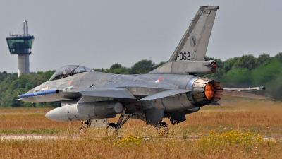 Photo ID 51637 by Eric Tammer. Netherlands Air Force General Dynamics F 16AM Fighting Falcon, J 062