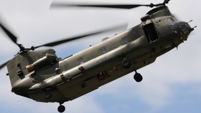 Photo ID 52049 by Andrew Evans. UK Air Force Boeing Vertol Chinook HC2A CH 47D, ZH894