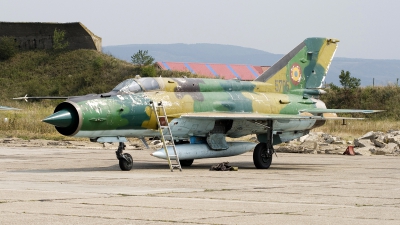 Photo ID 52040 by Carl Brent. Romania Air Force Mikoyan Gurevich MiG 21MF Lancer A, 5705