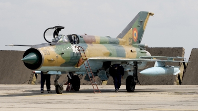 Photo ID 52397 by Carl Brent. Romania Air Force Mikoyan Gurevich MiG 21M Lancer A, 913