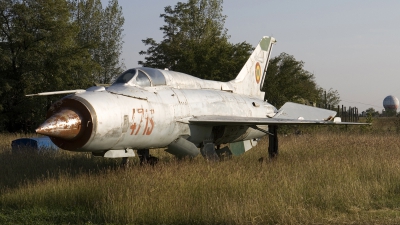 Photo ID 52423 by Carl Brent. Romania Air Force Mikoyan Gurevich MiG 21PFM, 4715