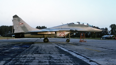 Photo ID 52565 by Carl Brent. Hungary Air Force Mikoyan Gurevich MiG 29UB 9 51, 25
