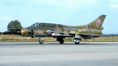 Photo ID 52584 by Carl Brent. Hungary Air Force Sukhoi Su 22M3, 14