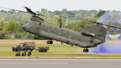 Photo ID 53013 by Andrew Evans. UK Air Force Boeing Vertol Chinook HC2 CH 47D, ZD574