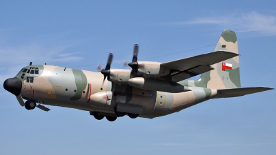 Photo ID 53160 by Craig Pelleymounter. Oman Air Force Lockheed C 130H Hercules L 382, 501