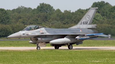 Photo ID 53423 by John. Netherlands Air Force General Dynamics F 16AM Fighting Falcon, J 632
