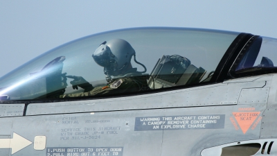 Photo ID 54084 by Peter Emmert. Netherlands Air Force General Dynamics F 16AM Fighting Falcon, J 008