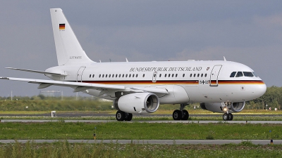 Photo ID 56007 by Robin Coenders / VORTEX-images. Germany Air Force Airbus A319 133X, 15 02