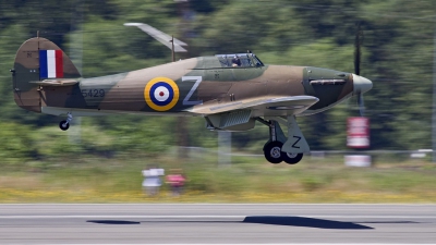 Photo ID 57747 by David Atkinson. Private Flying Heritage Collection Hawker Hurricane XII, NX54FH