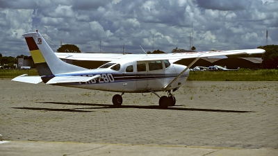 Photo ID 58066 by Carl Brent. Bolivia Air Force Cessna U206, FAB 280