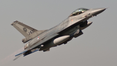 Photo ID 59287 by Caspar Smit. Netherlands Air Force General Dynamics F 16AM Fighting Falcon, J 637