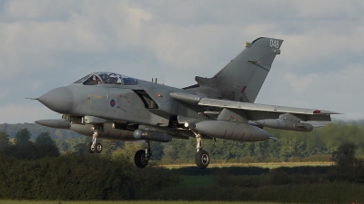 Photo ID 59786 by E de Wissel. UK Air Force Panavia Tornado GR4, ZA557