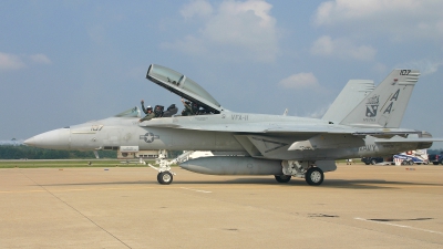 Photo ID 7569 by Ian Older. USA Navy Boeing F A 18F Super Hornet, 166633