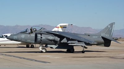 Photo ID 62184 by CHARLES OSTA. USA Marines McDonnell Douglas AV 8B Harrier II, 164142
