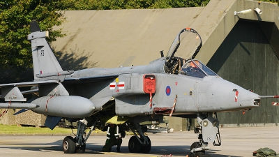 Photo ID 62965 by Rob Hendriks. UK Air Force Sepecat Jaguar GR3A, XZ364
