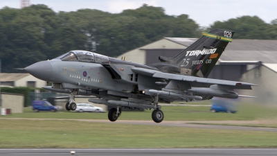 Photo ID 7906 by Tom Gibbons. UK Air Force Panavia Tornado GR4, ZA469