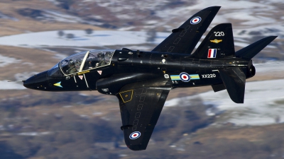 Photo ID 64210 by Chris Lofting. UK Air Force British Aerospace Hawk T 1A, XX220
