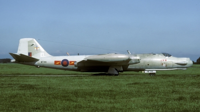 Photo ID 65161 by Joop de Groot. UK Air Force English Electric Canberra T17, WF916