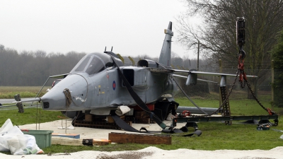 Photo ID 65669 by Stuart Thurtle. UK Air Force Sepecat Jaguar GR1, XW563