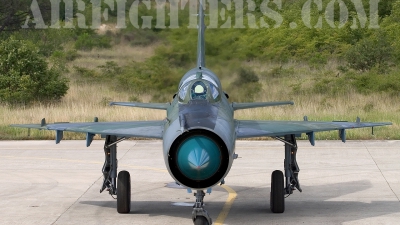 Photo ID 8473 by Chris Lofting. Croatia Air Force Mikoyan Gurevich MiG 21bisD, 121