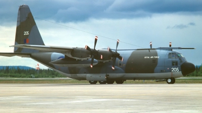Photo ID 67988 by Arie van Groen. UK Air Force Lockheed Hercules C1 C 130K L 382, XV205