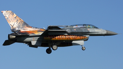 Photo ID 68642 by Walter Van Bel. T rkiye Air Force General Dynamics F 16D Fighting Falcon, 93 0696