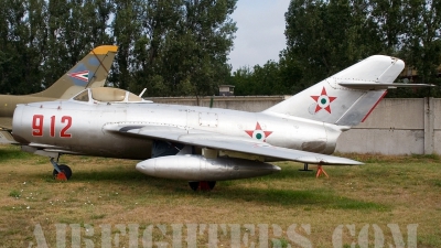 Photo ID 8612 by Jörg Pfeifer. Hungary Air Force Mikoyan Gurevich MiG 15bis, 512