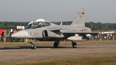 Photo ID 69281 by Niels Roman / VORTEX-images. Czech Republic Air Force Saab JAS 39D Gripen, 9820