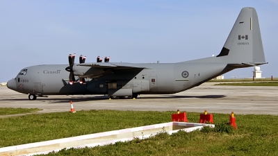 Photo ID 69201 by Mark. Canada Air Force Lockheed Martin CC 130J Hercules C 130J 30 L 382, 130603