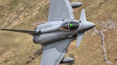 Photo ID 69978 by Adrian Harrison. UK Air Force Eurofighter Typhoon FGR4, ZJ924