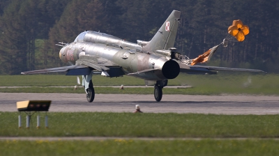 Photo ID 73077 by rob martaré. Poland Air Force Sukhoi Su 22M4 Fitter K, 8715