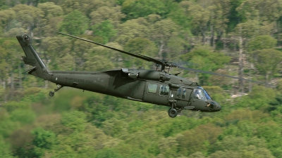 Photo ID 73685 by David F. Brown. USA Army Sikorsky UH 60A Black Hawk S 70A, 86 24518