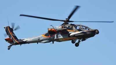 Photo ID 74414 by Jimmy van Drunen. Netherlands Air Force Boeing AH 64DN Apache Longbow, Q 17