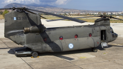 Photo ID 75858 by Chris Lofting. Greece Army Boeing Vertol CH 47D Chinook, ES901