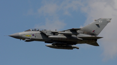 Photo ID 75989 by Gary Chadwick. UK Air Force Panavia Tornado GR4 T, ZA410