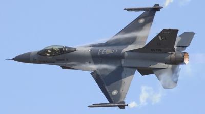 Photo ID 78403 by markus altmann. Pakistan Air Force General Dynamics F 16A Fighting Falcon, 85728