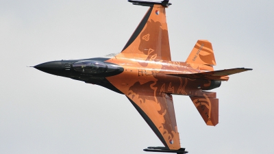 Photo ID 78506 by Martin Thoeni - Powerplanes. Netherlands Air Force General Dynamics F 16AM Fighting Falcon, J 015