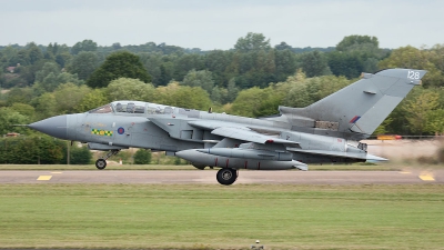Photo ID 78746 by Bob Wood. UK Air Force Panavia Tornado GR4, ZG750