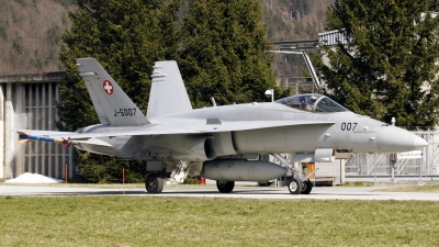 Photo ID 79554 by PAUL CALLAGHAN. Switzerland Air Force McDonnell Douglas F A 18C Hornet, J 5007