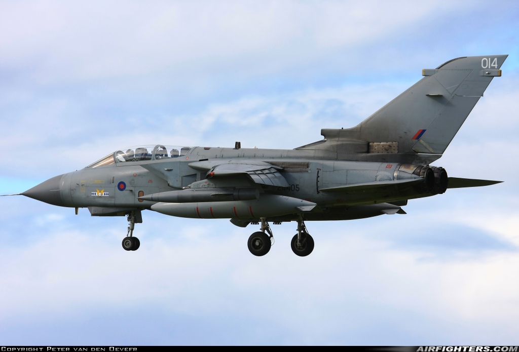UK - Air Force Panavia Tornado GR4A ZA405 at Lossiemouth (LMO / EGQS), UK