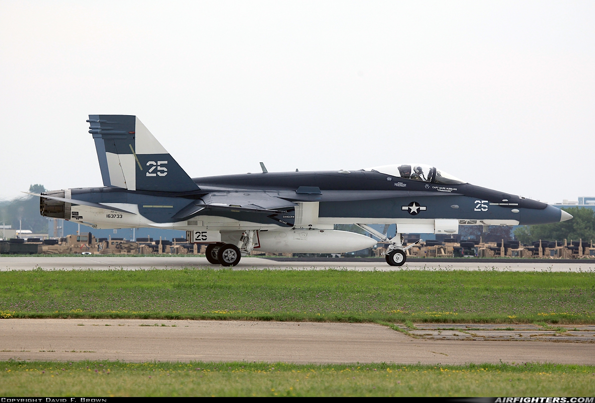 USA - Navy McDonnell Douglas F/A-18C Hornet 163733 at Oshkosh - Wittman Regional (OSH / KOSH), USA