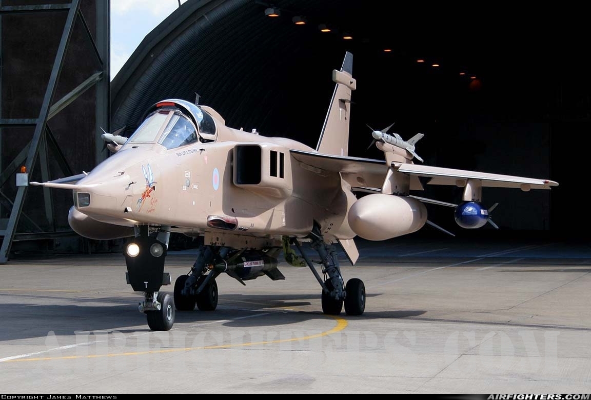 UK - Air Force Sepecat Jaguar GR3A XX725 at Coningsby (EGXC), UK