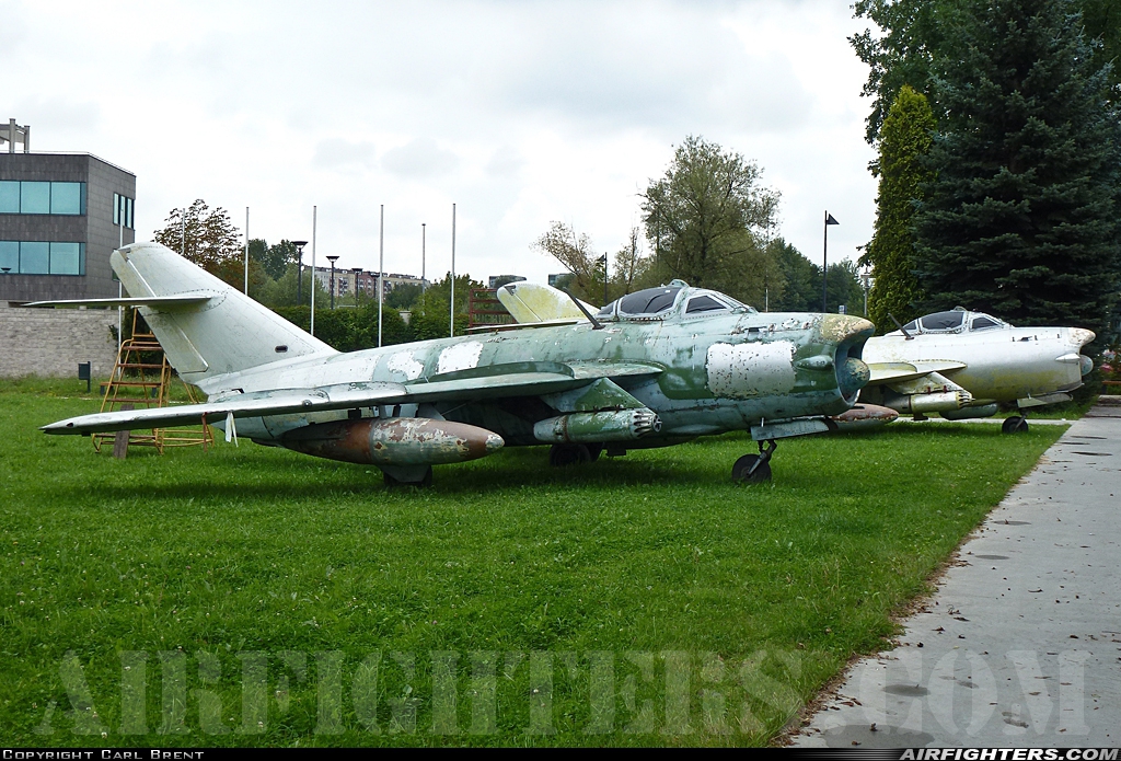 Poland - Air Force Mikoyan-Gurevich Lim-6 606 at Cracow - Rakowice-Czyzyny, Poland
