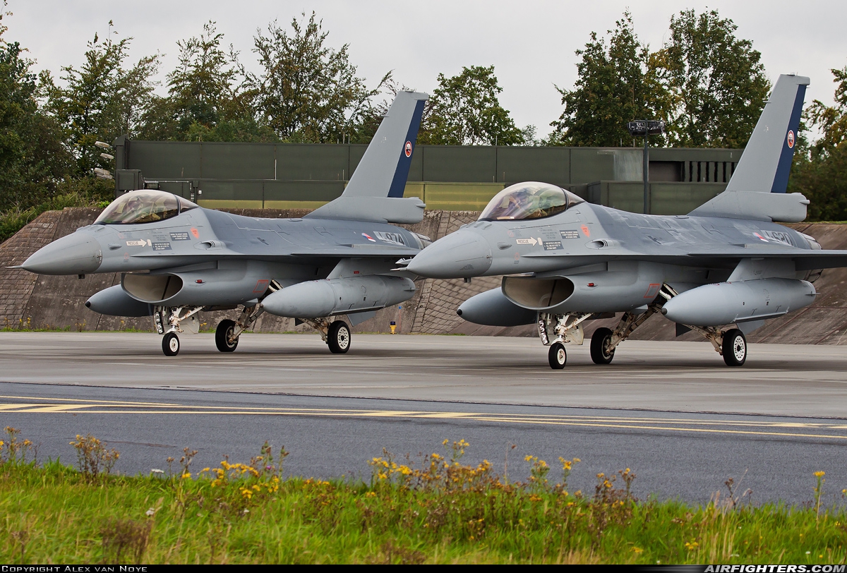 Netherlands - Air Force General Dynamics F-16AM Fighting Falcon J-874 at Uden - Volkel (UDE / EHVK), Netherlands