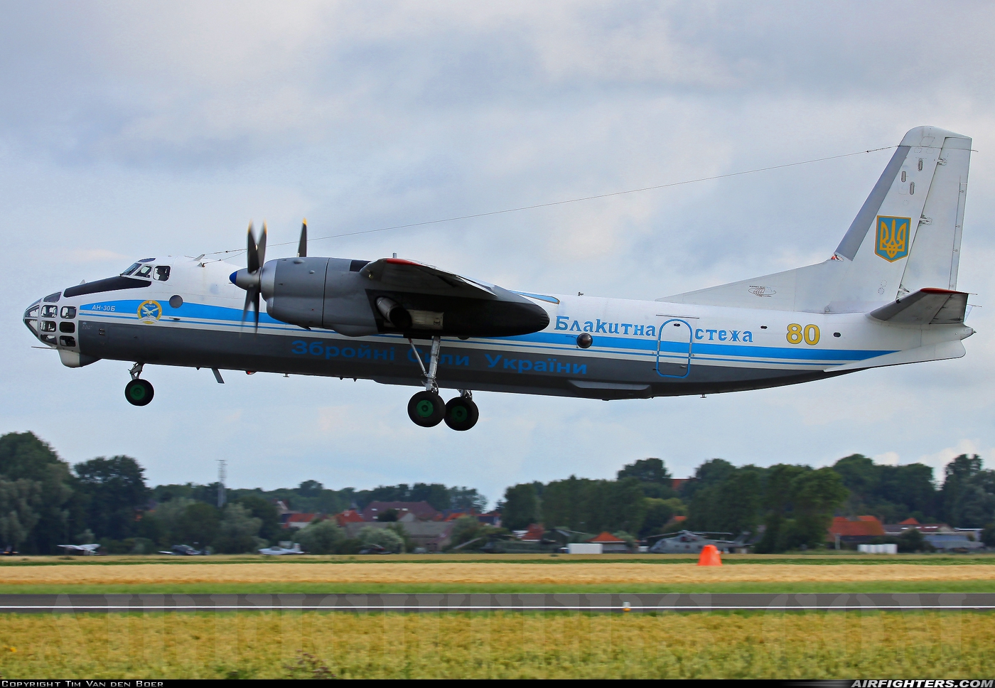 Ukraine - Air Force Antonov An-30B 80 YELLOW at Koksijde (EBFN), Belgium
