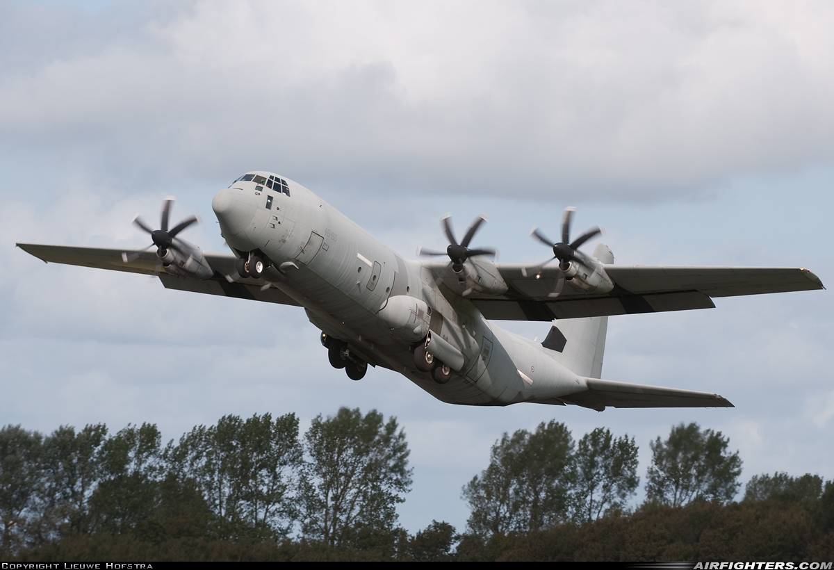 Italy - Air Force Lockheed Martin C-130J-30 Hercules (L-382) MM62190 at Leeuwarden (LWR / EHLW), Netherlands